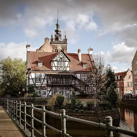 Altstadt-wohnung Chmielna Park By Interhome Gdansk