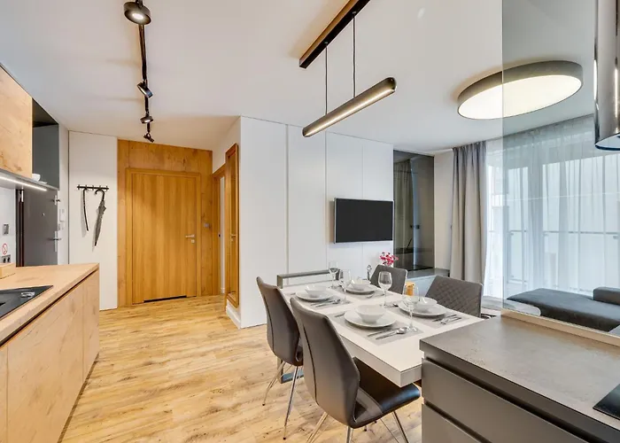 Altstadt-wohnung Chmielna Park By Interhome * Gdańsk