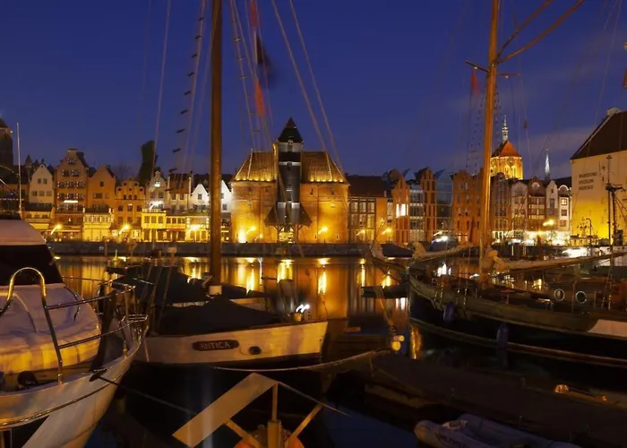 Apartman Altstadt-wohnung Chmielna Park By Interhome