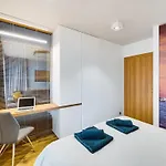 Altstadt-wohnung Chmielna Park By Interhome *