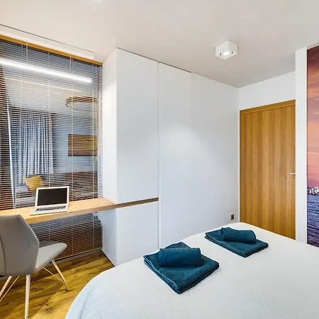 Altstadt-wohnung Chmielna Park By Interhome *